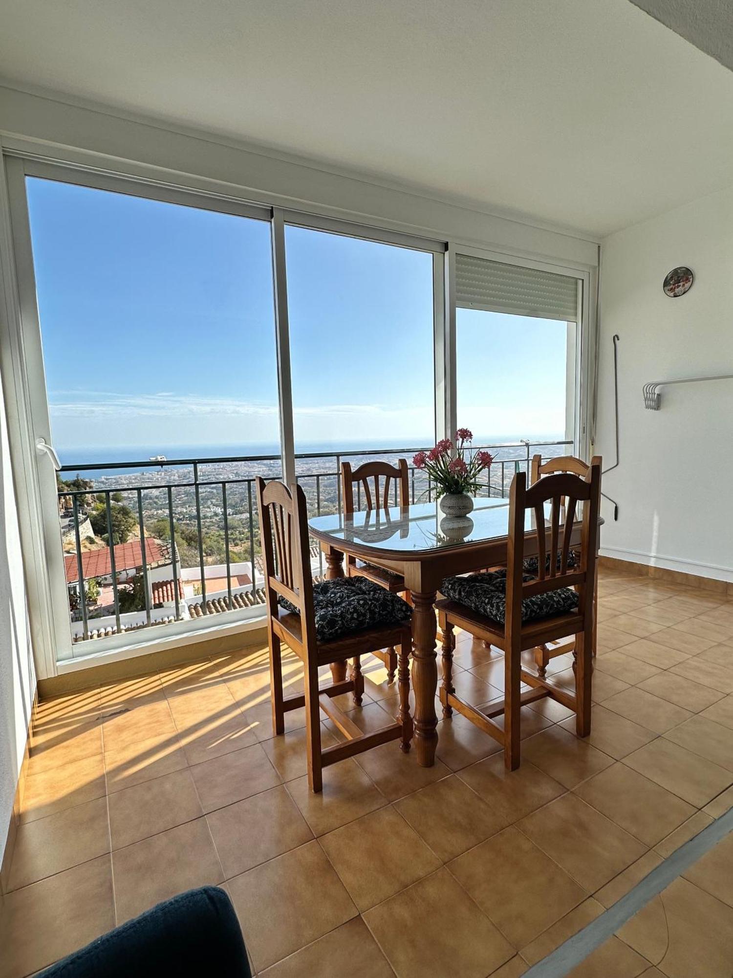 El Paraiso, Apartamento En Mijas Pueblo Con Bonitas Vistas A La Costa Y Con Piscina Διαμέρισμα Εξωτερικό φωτογραφία